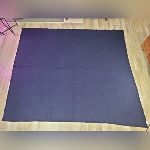 Used 80% Wool Navy Blanket Heavyweight. 75 X 65 1/2 Full Cover.